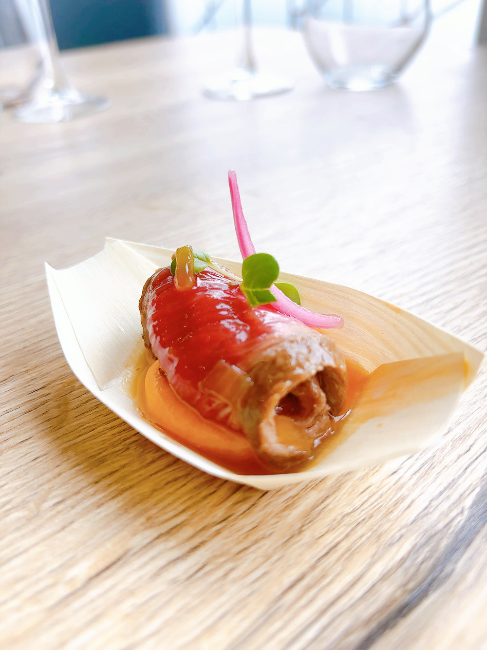 Plat de saison préparée par le chef Yann Serra à Blanquefort